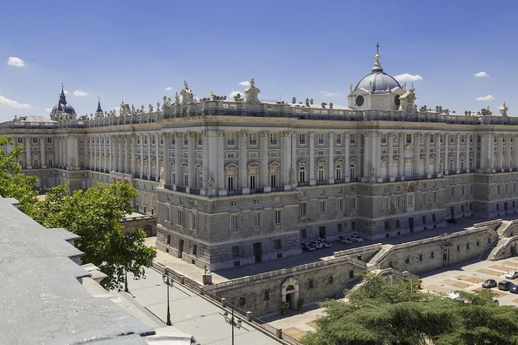 Precioso Apartamento Junto A La Plaza Mayor, Madrid